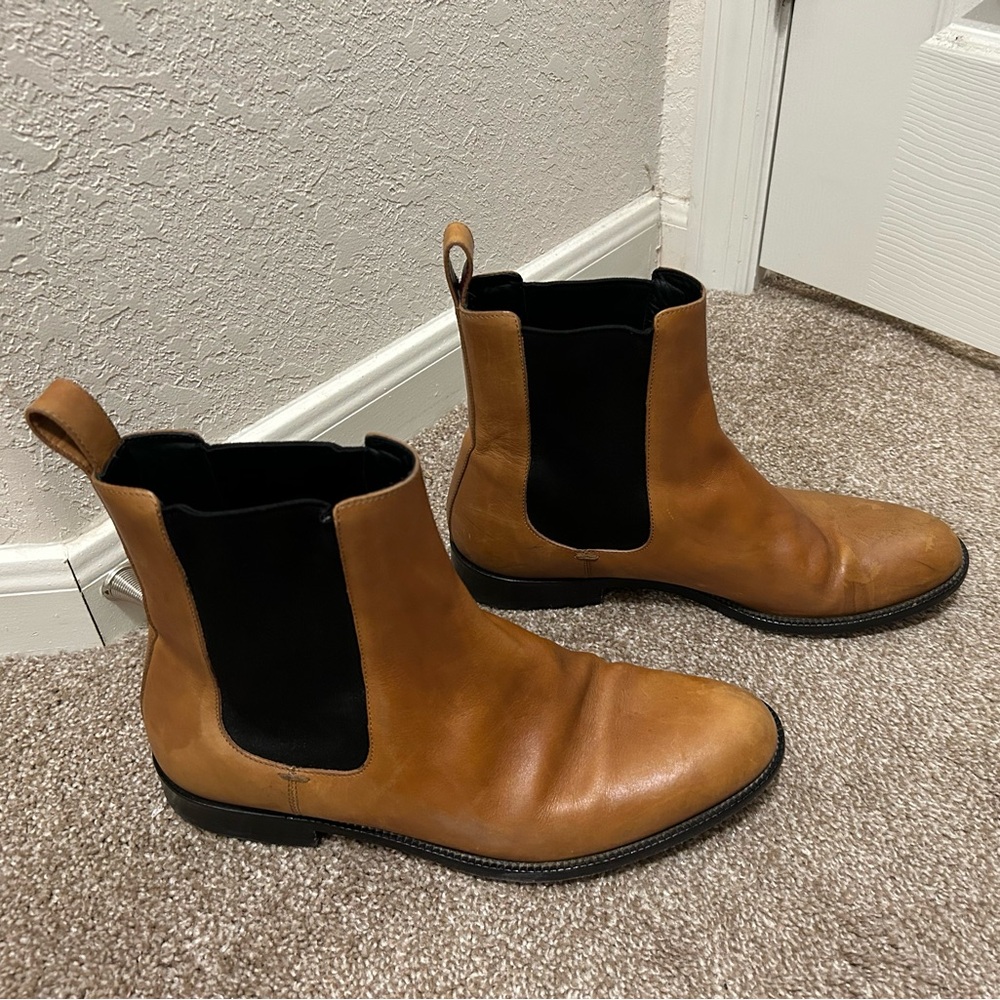 Men’s Gucci Leather Boots Chelsea pull on boots 10.5 size Made in Italy